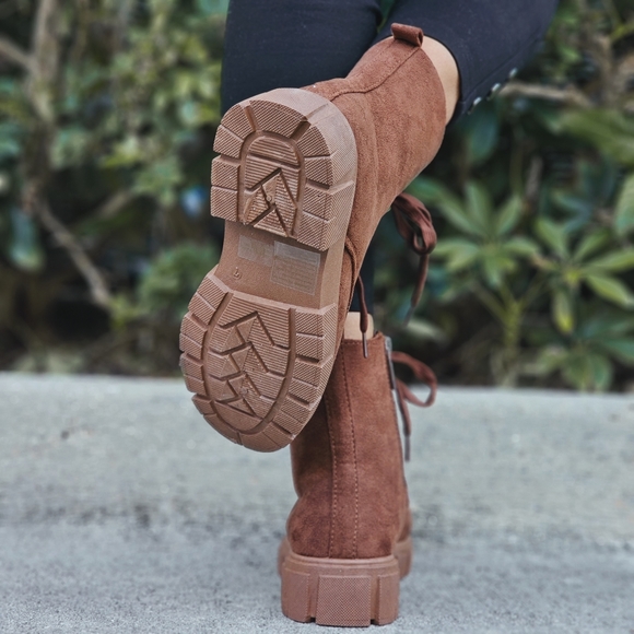 Womens Suede Brown Combat Ankle Boots Lace Up Heeled - Picture 6 of 6